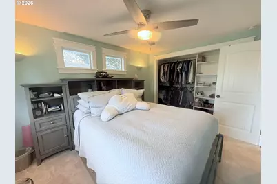 370 N Wall St, Coos Bay, OR 97420 - Photo 19