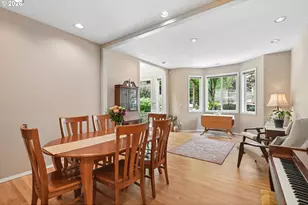 3322 SW Evergreen Terrace, Portland, OR 97205 - Photo 5