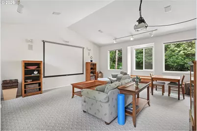 3322 SW Evergreen Ter, Portland, OR 97205 - Photo 25
