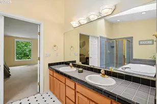 3322 SW Evergreen Terrace, Portland, OR 97205 - Photo 19