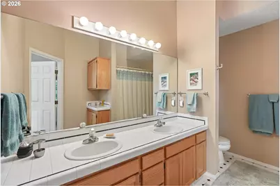 3322 SW Evergreen Ter, Portland, OR 97205 - Photo 23
