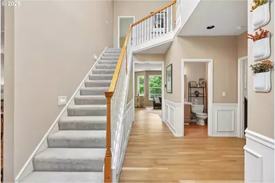 3322 SW Evergreen Ter, Portland, OR 97205 - Photo 3