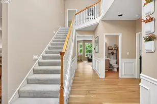 3322 SW Evergreen Terrace, Portland, OR 97205 - Photo 3