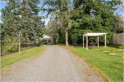 622 SE 4th Ave, Mill City, OR 97360 - Photo 3