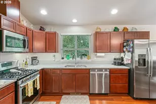 622 SE 4th Ave, Mill City, OR 97360 - Photo 11