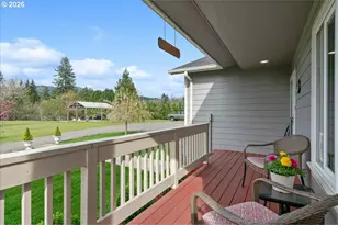 622 SE 4th Ave, Mill City, OR 97360 - Photo 9