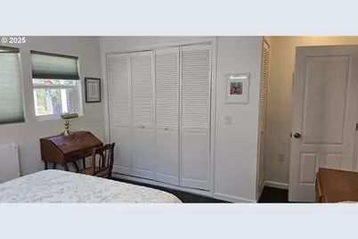 524 Azalea Dr, Elkton, OR 97436 - Photo 23