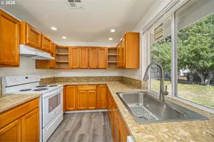 2027 Ohio St, Eugene, OR 97402 - Photo 7