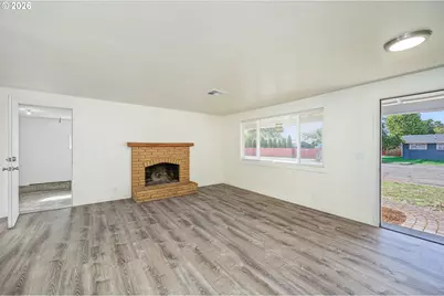 2027 Ohio St, Eugene, OR 97402 - Photo 3