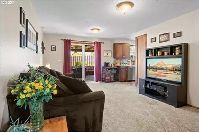 4411 NE Buttercup Ct, Salem, OR 97305 - Photo 15