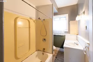 104 1st St, Klickitat, WA 98628 - Photo 19