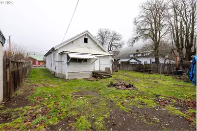 104 1st St, Klickitat, WA 98628 - Photo 29