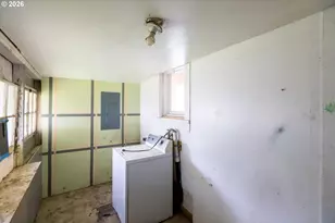 104 1st St, Klickitat, WA 98628 - Photo 17