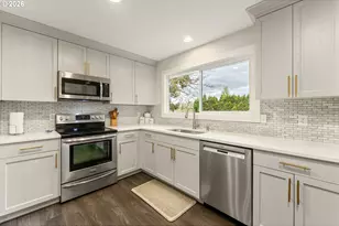 909 NW 49th St, Vancouver, WA 98663 - Photo 27