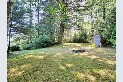 26665 Sebastian Ln, Gold Beach, OR 97444 - Photo 17