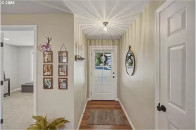1555 S Justice St, Salem, OR 97306 - Photo 7
