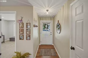 1555 S Justice St, Salem, OR 97306 - Photo 7