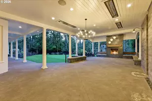 1415 S Military Rd, Portland, OR 97219 - Photo 5