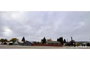 701 Tacoma St, Enterprise, OR 97828 - Photo 11