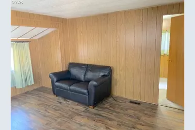 2150 Laura St #44, Springfield, OR 97477 - Photo 11
