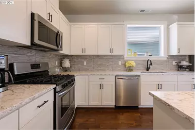 14919 NW Cosmos St, Portland, OR 97229 - Photo 17