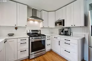 19113 Terry Ave, Lake Oswego, OR 97035 - Photo 15