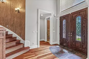 135 N 50th Ave, Longview, WA 98632 - Photo 3