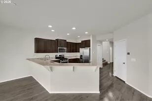 1717 NE Pioneer Ln, Camas, WA 98607 - Photo 7