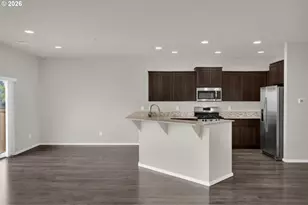 1717 NE Pioneer Ln, Camas, WA 98607 - Photo 5