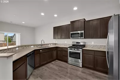 1717 NE Pioneer Ln, Camas, WA 98607 - Photo 11