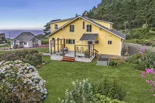 95631 S Hwy 101, Yachats, OR 97498 - Photo 15