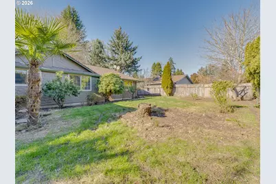 912 NW Oakwood Cir, McMinnville, OR 97128 - Photo 33