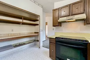 912 NW Oakwood Cir, McMinnville, OR 97128 - Photo 21