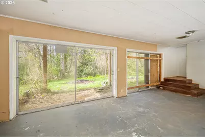 11736 Orchard Ave, Mapleton, OR 97453 - Photo 9