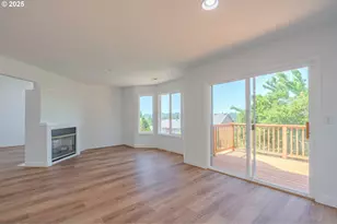 642 E Pioneer Loop, La Center, WA 98629 - Photo 19