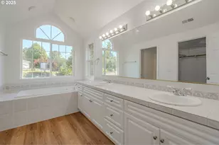 642 E Pioneer Loop, La Center, WA 98629 - Photo 25