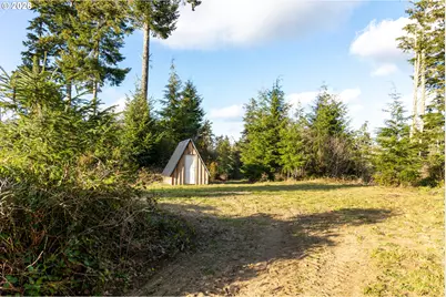 22308 Sandridge Rd, Long Beach, WA 98631 - Photo 11