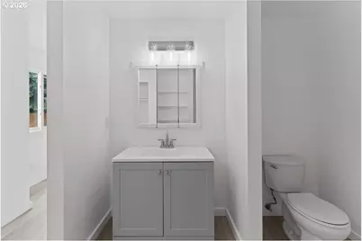 6725 SE Mabel Ave, Milwaukie, OR 97267 - Photo 15