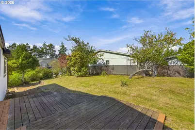 1616 Lund Ave, Coos Bay, OR 97420 - Photo 35