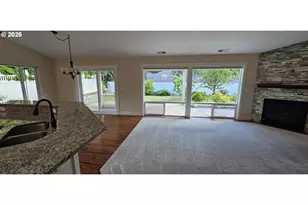422 Oak Valley Loop, Winchester, OR 97495 - Photo 5