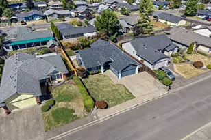 2070 Clark Ave, Cottage Grove, OR 97424 - Photo 43