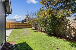 2070 Clark Ave, Cottage Grove, OR 97424 - Photo 37