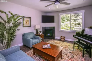 1975 Forest Dr, Seaside, OR 97138 - Photo 9