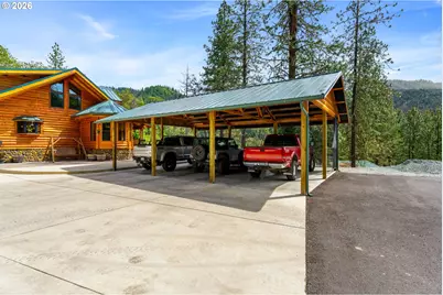 225 SE Eagle Ridge Dr, Canyonville, OR 97417 - Photo 13