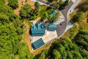 225 SE Eagle Ridge Dr, Canyonville, OR 97417 - Photo 5