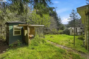 95007 N Way Ln, North Bend, OR 97459 - Photo 25