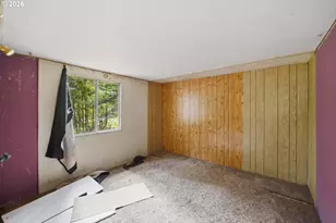 95007 N Way Ln, North Bend, OR 97459 - Photo 17