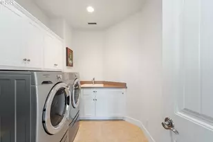 90955 Southview Ln, Florence, OR 97439 - Photo 31