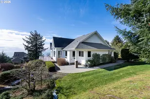 90955 Southview Ln, Florence, OR 97439 - Photo 11