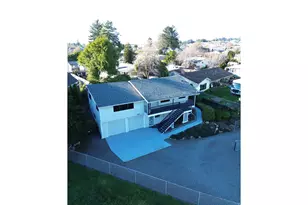 438 Buena Vista Loop, Brookings, OR 97415 - Photo 3